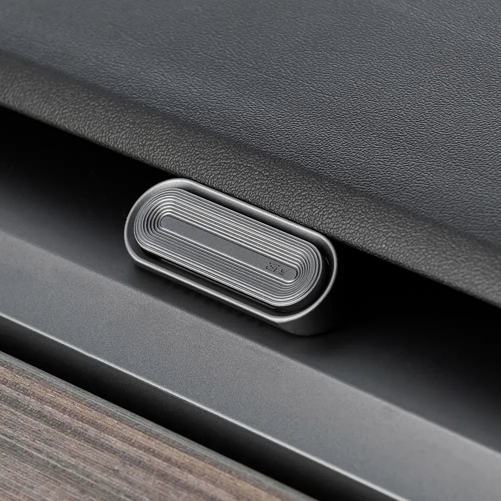 Center Vent Fragrance Diffuser for Tesla Model Y Juniper 2025-2026